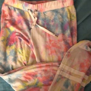 Women’s sweatpants